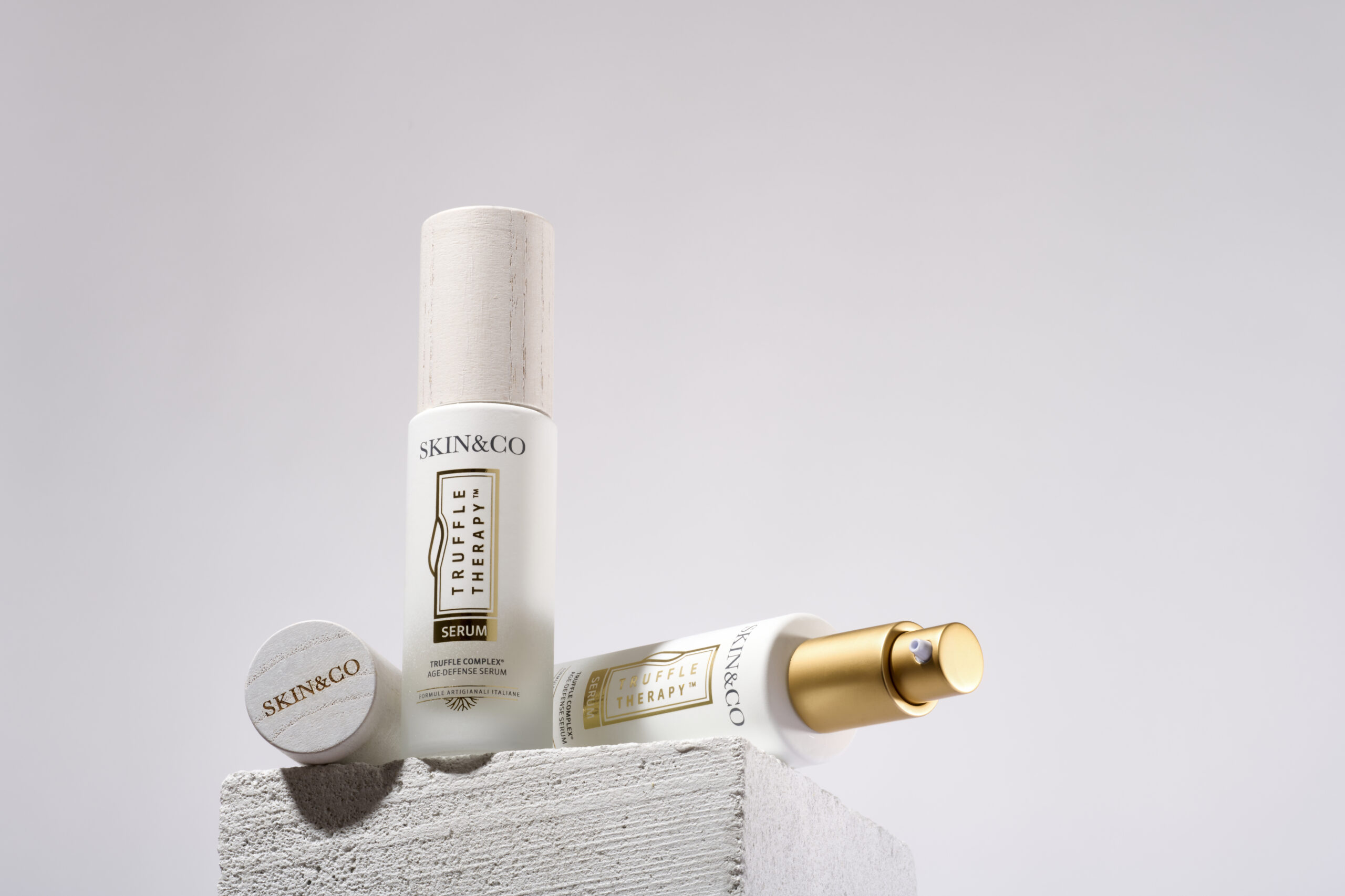 Truffle Therapy Serum – Öregedésgátló Szérum termékkép – SKINCO22365 scaled